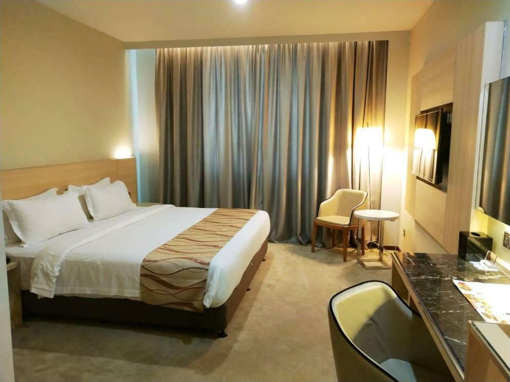 Purest Hotel Sungai Petani Bagian luar foto